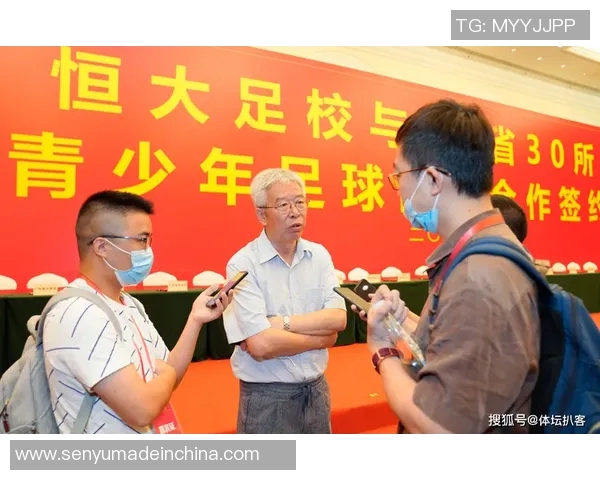 探索足球培训机构加盟的成功之路助力青少年成长与发展